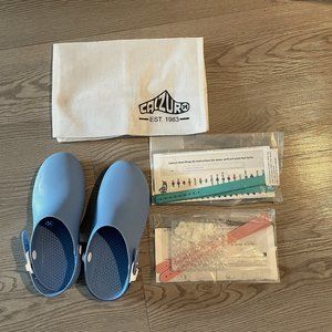 Calzuro Classic Without Holes Light Blue - Women's Size 6.5 - 7